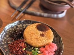 -包整·丝娃娃(一览甲秀楼风景店)