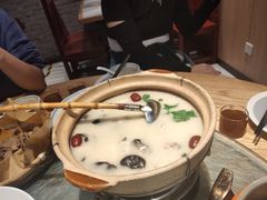 铁棍山药炖江团-掌柜的店·河南菜(新天地店)