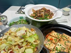 -绿草地·湘菜(7mall店)