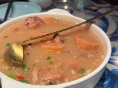 -川流不息·地道川菜·小龙虾(新松江路店)