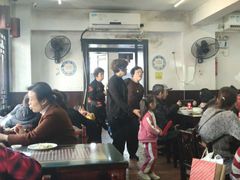大堂-长人馄饨铺(解放街店)