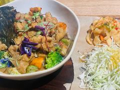 日式咖喱杂蔬鸡肉小麦饭-HELLO 27 意面·沙拉·帕尼尼