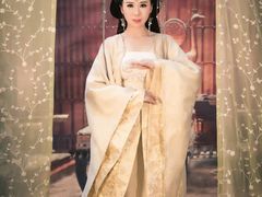 银容-九月鹰飞汉服摄影工作室