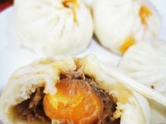 咸蛋黄超人包-老陶包子铺(南大西南村店)