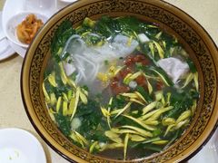 -桥香园云南过桥米线(金马碧鸡店)