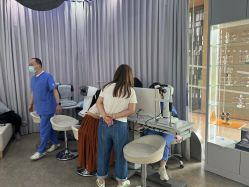 -唯儿诺儿童医院·儿科·眼科(新天地店)