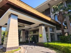 -西昌邛海湾柏樾酒店(原邛海湾柏栎度假酒店)