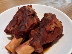 金牌酱棒骨-上关雪東北菜(中房金谊店)