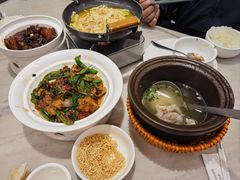 -小菜园新徽菜(南京秦淮龙蟠汇店)