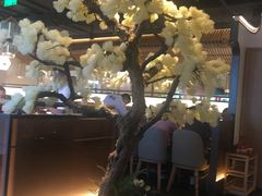大堂-左庭右院鲜牛肉火锅(浦江欢乐颂店)