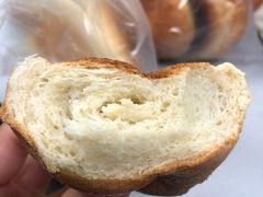 -沁屋面包店(人民东路店)