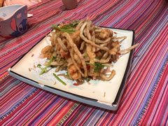 -香巴拉云南餐厅(华莱坞店)