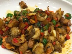 -大鸭梨烤鸭店(金顶街店)