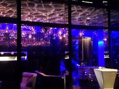 -OZONE 顶楼酒吧(香港丽思卡尔顿酒店)