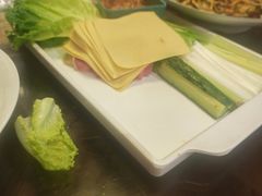 -雪乡阁东北农家菜(颛桥约好休闲街店)
