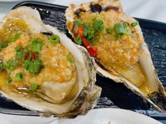 蒜蓉炭烤生蚝-蠔友汇·海鲜·生蚝烧烤(大东店)