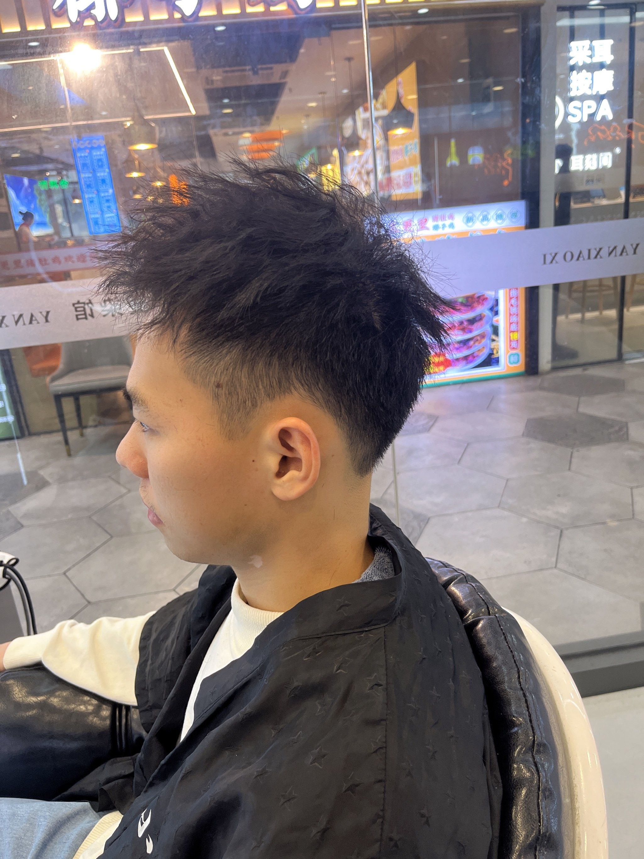 当代潮男摩根烫打理简单.有型#我要变美变好看