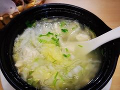 -闫家驴肉老店(华电一校店)