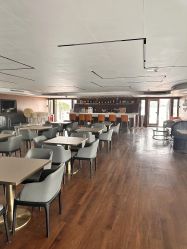 -Doris一站式游轮婚礼船东直营店(外滩店)