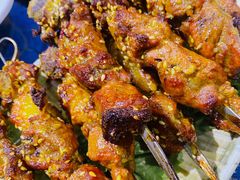 -乡村馕坑肉·烧烤·新疆菜·本地人更爱吃(阿勒泰首店)