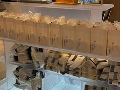 -银座仁志川·生吐司专门店(香港广场店)