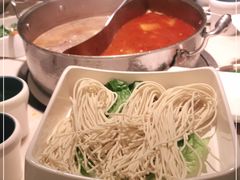 -左庭右院鲜牛肉火锅(浦江欢乐颂店)