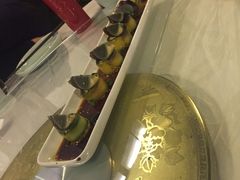 -东口码头·烧鸽子·鱼头泡饼·地方菜(金鹰悦城店)