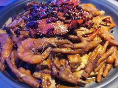 -徐记小怪兽肉蟹煲店(哈西万达金街店)