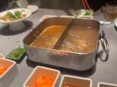 -左庭右院鲜牛肉火锅黑金店(陆家嘴中心店)