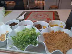 -两只老饕(银泰创意城店)