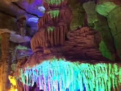 -泰安地下龙宫景区