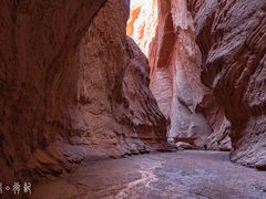 -天山神秘大峡谷