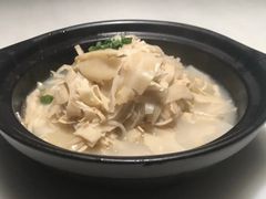 -佬麻雀·剁椒鱼头(京基KK One店)