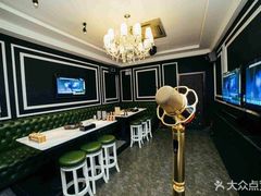 -冰城小镇音乐串吧·聚会餐厅(百子湾店)