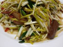 -小船渔村•大连菜•大连焖鱼(明泽街店)