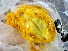 蟹黄酥松小贝-鲍师傅糕点(台东步行街店)