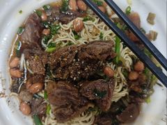-阿阳牛腩腌面店