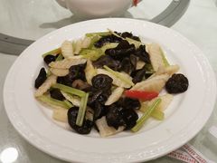 香芹木耳炒淮山-海宝酒家(中山四路店)
