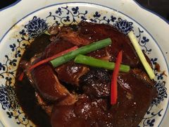 -贾老板缸肉馆(潮韵街店)
