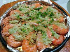-侬佳蒸菜馆(听潮店)