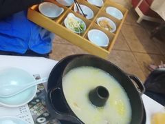 -飞虎过桥米线(翠湖店)