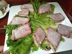 -二荆条·蜀鲜汇城市森林火锅