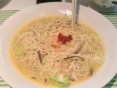 扬州大煮干丝-桂满陇·手作小笼包&江南叫花鸡(中山公园店)
