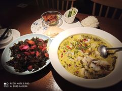 -童年小筑餐厅(申花路店)