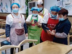 大堂-三好食堂(煎饺·馄饨·肉饼米线·盛世广场店)