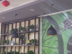-王府井奥莱临潼小镇(临潼店)