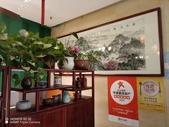 -江城小馆陕南妈妈菜·全球旅行餐厅(钟楼店)