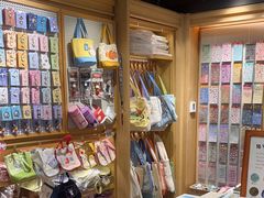 -猫的天空之城概念书店(苏州诚品店)