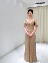 -拉瑞娜LaReine婚纱礼服高级定制