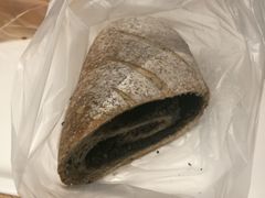 -85度C(生甜甜圈研究工坊·上海松江人民北路店)